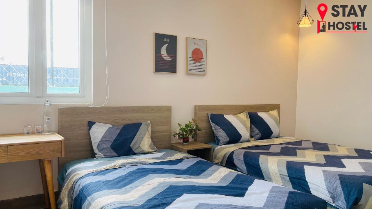 Stay Hostel 2 - 350M From The Ferry 락자 외부 사진