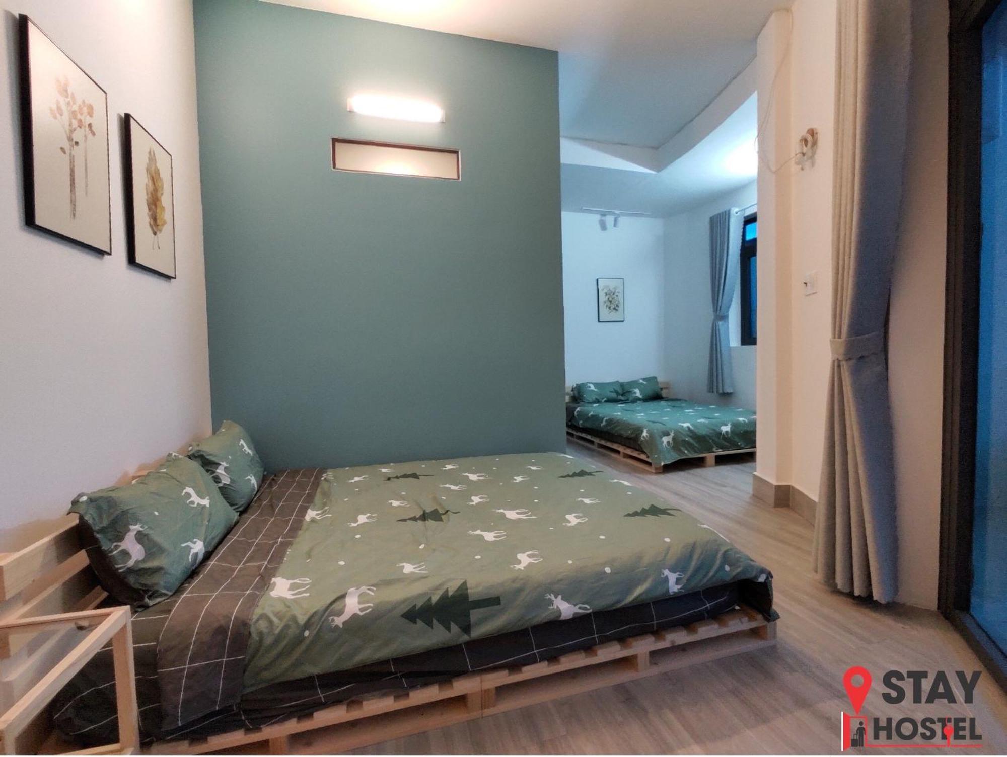 Stay Hostel 2 - 350M From The Ferry 락자 외부 사진