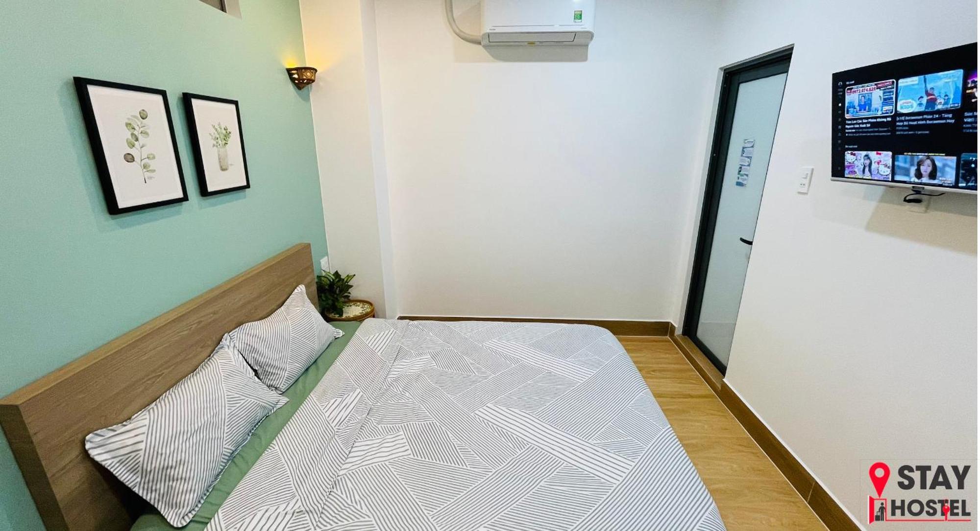 Stay Hostel 2 - 350M From The Ferry 락자 외부 사진