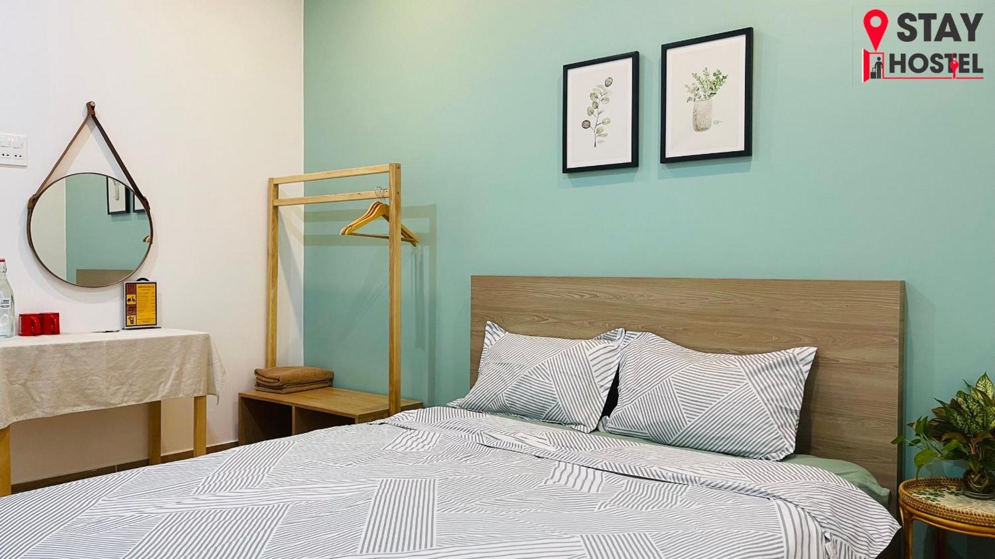 Stay Hostel 2 - 350M From The Ferry 락자 외부 사진